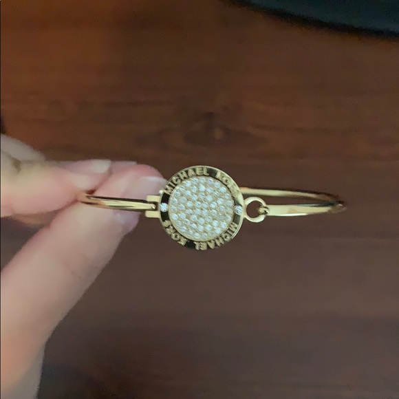 Michael Kors Gold Bracelet Set - Picture 3 of 3